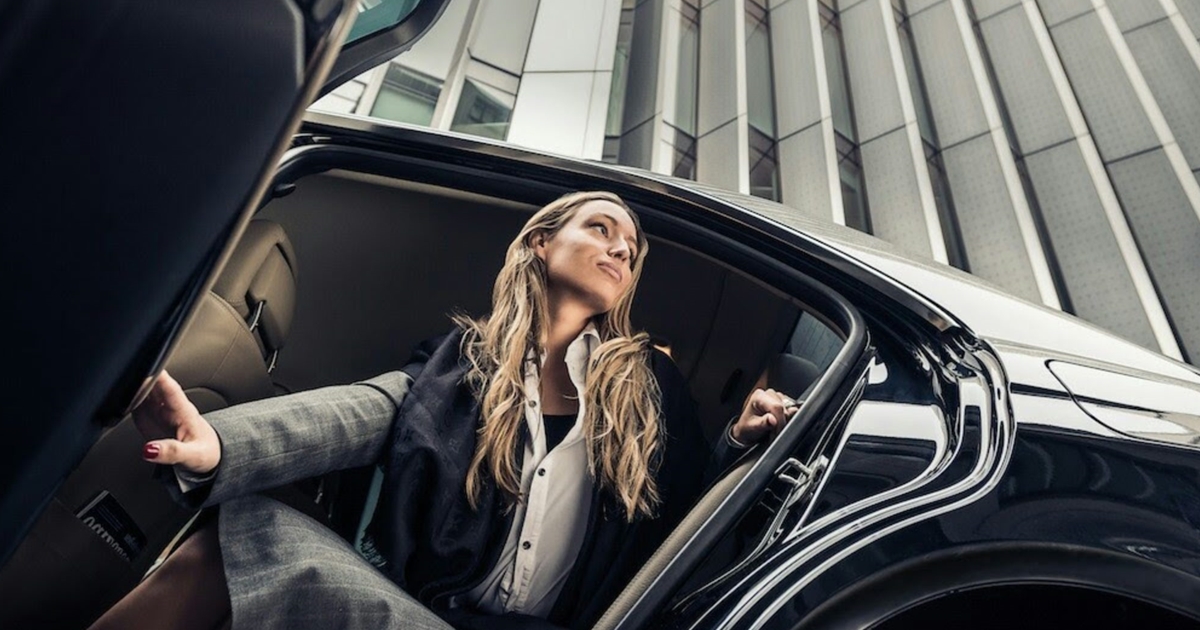 Airport Transfer O’Hare & Midway Transportation Orland Park Limousine